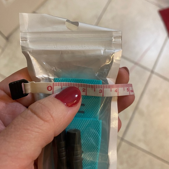 Watch Bands Compatible with Garmin (4). New, Never Used. No brand on packages. - Picture 2 of 2